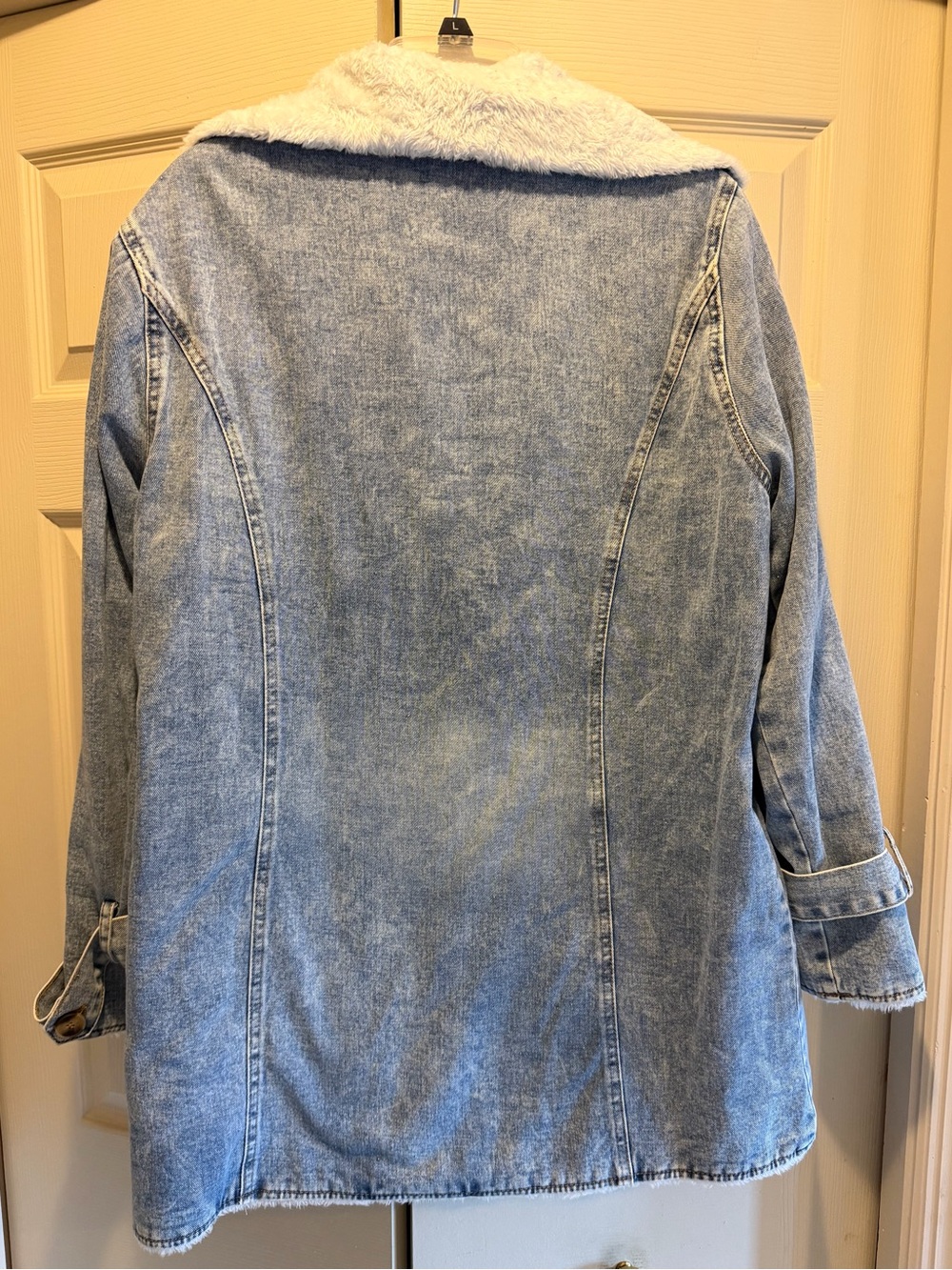 NWOT SHEIN Women's Light Blue Denim Sherpa-Lined Jacket - Size L - Picture 5 of 5